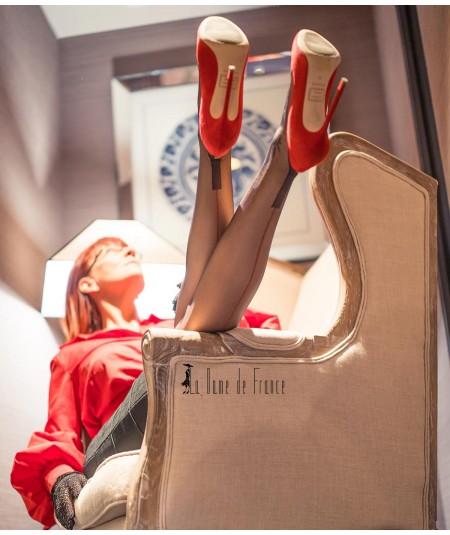 Bas couture en nylon très fins, transparent et doux avec des grandes tailles